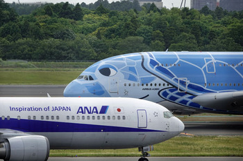 04_A380-2.JPG